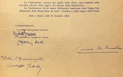 La Costituzione dovrà essere fedelmente osservata come Legge fondamentale della Repubblica da tutti i cittadini e dagli organi dello Stato. Data a Roma, addì 27 dicembre 1947.